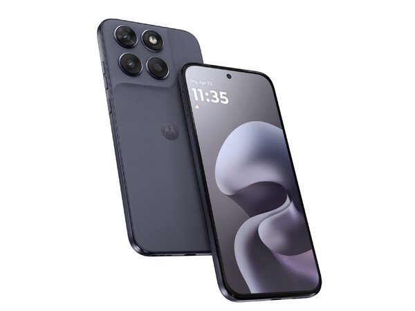 Pantone Arctic Seal ile Motorola Moto G67. (Resim kaynağı: Motorola)