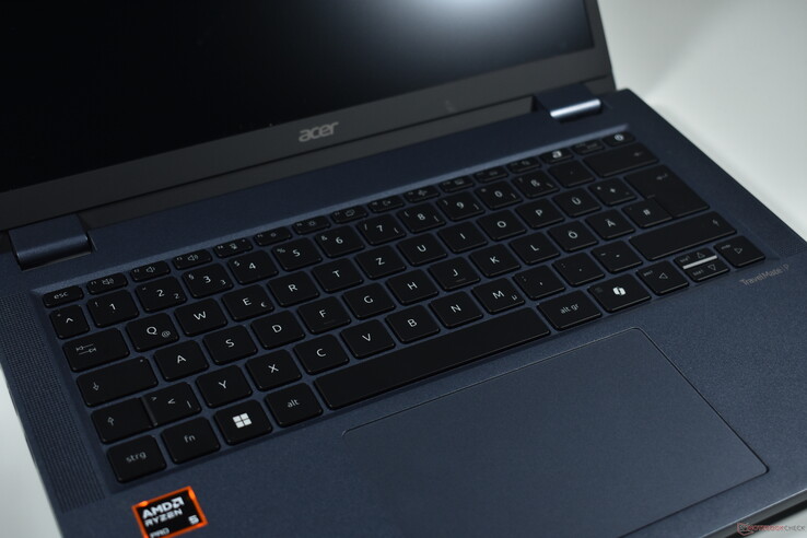 Acer TravelMate P4: Klavye