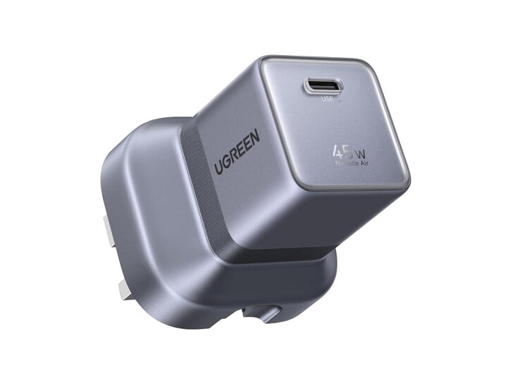 Ugreen Nexode Air 45W Şarj Cihazının İngiltere versiyonu