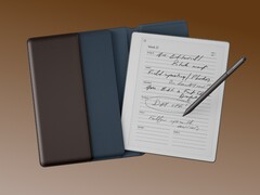 reMarkable Paper Pure için yeni deri kapaklı kılıf, hem ayrı olarak hem de paket halinde satılıyor.
