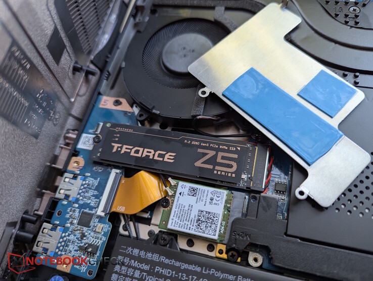 Şimdilik SSD'ler için XMG soğutma plakasını dışarıda bırakacağız, reklamı yapılan grafen etiket bunu kendi başına yapabilir mi?