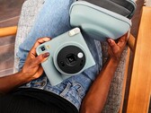 Fujifilm Instax Square 2, filtreler kullanarak fotoğrafların görünümünü ayarlayabilir.