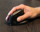 Keychron M5 incelemesi: Akıllı detaylara sahip sıra dışı oyun faresi