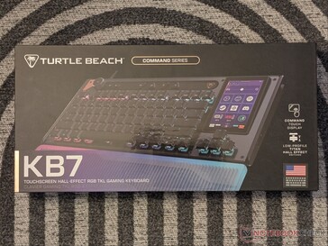 Turtle Beach Command Serisi KB7 klavye perakende kutusu.