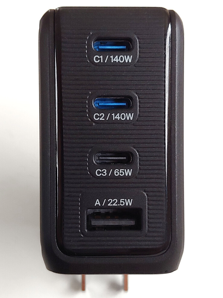 USB bağlantı noktaları.