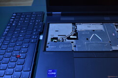 Lenovo ThinkPad P16 Gen 2: Klavye çıkarıldı