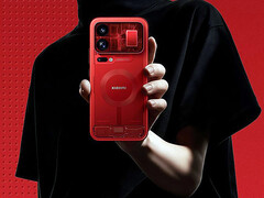 Sınırlı sayıda üretilen kırmızı şeffaf versiyon Xiaomi 18 Pro Max
