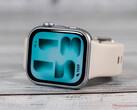 Watch Fit 5'in AB'deki fiyatı 199 Avro'dur. Resimde: akıllı saatin ön yüzü.