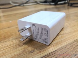 Small USB-C AC adapter