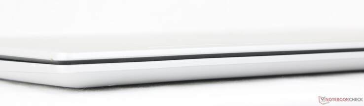 Ön taraf: Bağlantı noktası yok