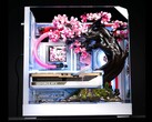 Cherry Bloom özel yapım bilgisayarı, ısıya duyarlı titanyum alaşımlı yapraklara sahiptir.