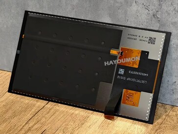 Switch 2 için iddia edilen yeni LCD panel.