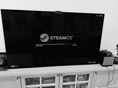 Eski SIE başkanı Shuhei Yoshida’nın Steam Machine kurulumunun fotoğrafı