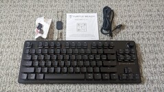 Turtle Beach Vulcan II TKL kutu içeriği