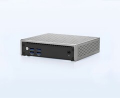 Links LNE6412, 32 GB'a kadar RAM ile eşleştirilmiş mütevazı bir dört çekirdekli Celeron CPU barındırıyor.