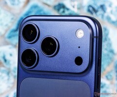 Apple iPhone 17 Pro'nun halefi birkaç saat içinde resmi olarak tanıtılacak.