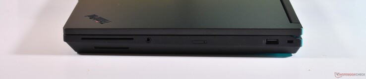 doğru: Akıllı kart okuyucu, 3,5 mm Ses, nanoSIM, USB-A 3.2 Gen 1, Kensington Kilidi