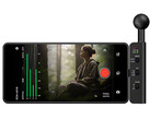 Sony ECM-AX10, akıllı telefonlarda uzamsal ses kayıtları yapılmasını sağlayan dört mikrofonla birlikte gelir.