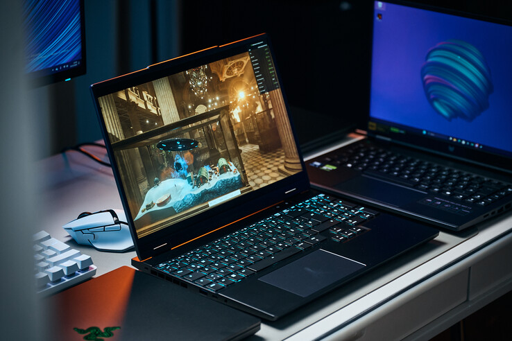 XMG Fusion/Core 15 ve Razer Blade, kompakt kasalarına rağmen tam güçlü GPU'lar sunuyor.