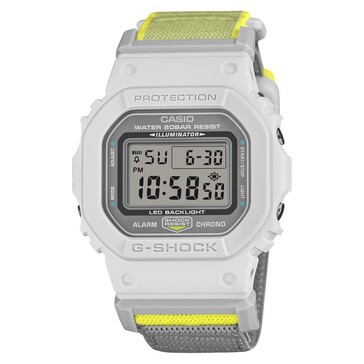 Beyaz çerçeveli G-Shock DW-5600MNC-7A8