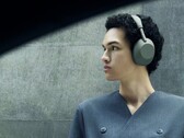 Sony WH-1000XM6 modelinde de menteşe sorunları bulunmaktadır.