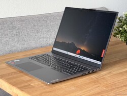 Lenovo ThinkBook 16 G6 incelemesi. Test cihazı Lenovo Almanya tarafından sağlanmıştır.