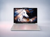 Legion R9000P, mürekkep püskürtmeli baskı teknolojisiyle üretilmiş OLED ekrana sahip ilk oyun dizüstü bilgisayarıdır