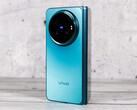 Vivo X Fold 6'nın Çince versiyonu.