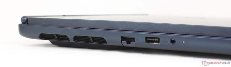 Sol: RJ-45 (1 Gbps), USB-A 3.2 Gen. 1 (5 Gbps), 3,5 mm kulaklık