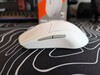 SteelSeries Rival 3 Wireless Gen 2 iki ek düğmeli sol yan profil.