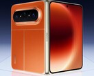Apple iPhone Ultra'nın resimde görülen Huawei Pura X Max ile benzer genişlikte olması bekleniyor.