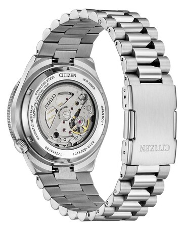Citizen NJ0230-59L'nin şeffaf kasa arkası