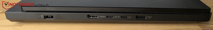Sol: Güç, HDMI, Thunderbolt 4'lü USB-C (DisplayPort), USB-C (10 Gbps, Güç Dağıtımı 65-100 W, DP), USB-A (10 Gbps, Her Zaman Açık)