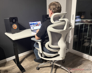 Genel olarak, Sihoo Doro C300 iş yerinde rahatça oturmanızı sağlar