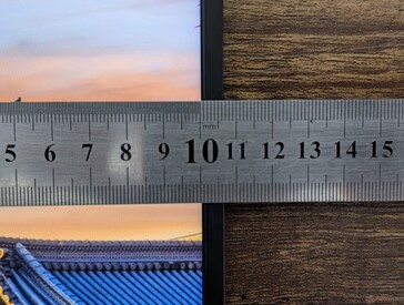 Dar yan çerçeveler