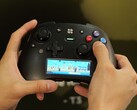 Gamescom'da deneme: Bu kumanda, bir ekrana, bir işletim sistemine ve bir Raspberry Pi çipine sahiptir