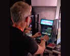John Carmack, Doom'un Evercade uyarlamasını oynuyor