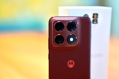 Motorola Edge 70 Pro, dört adet 50 megapiksel kamerasıyla dikkat çekmeyi hedefliyor.