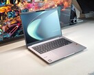 Asus ExpertBook PM3 incelemede