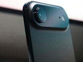 Apple iPhone Air, gelecekte temel modelin yerini alabilir.