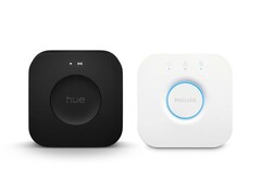 Philips Hue Bridge (resimde) ve Bridge Pro güncellenmek üzere. (Resim kaynağı: Philips)