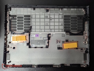 SSD yuvaları için soğutma pedleri