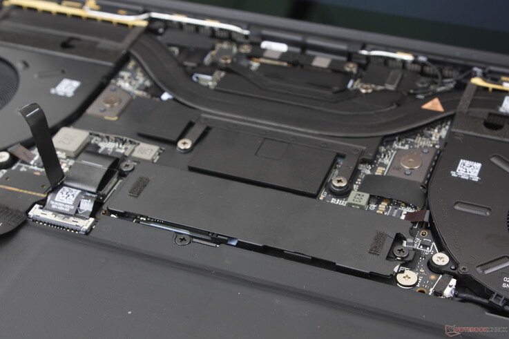 İkincil M.2 SSD seçeneği yok