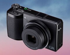 Ricoh GR IVx'in bu kış piyasaya çıkması bekleniyor.