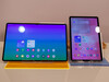 Tab S11'in yanında Galaxy Tab S11 Ultra (resim kaynağı: Daniel Schmidt)