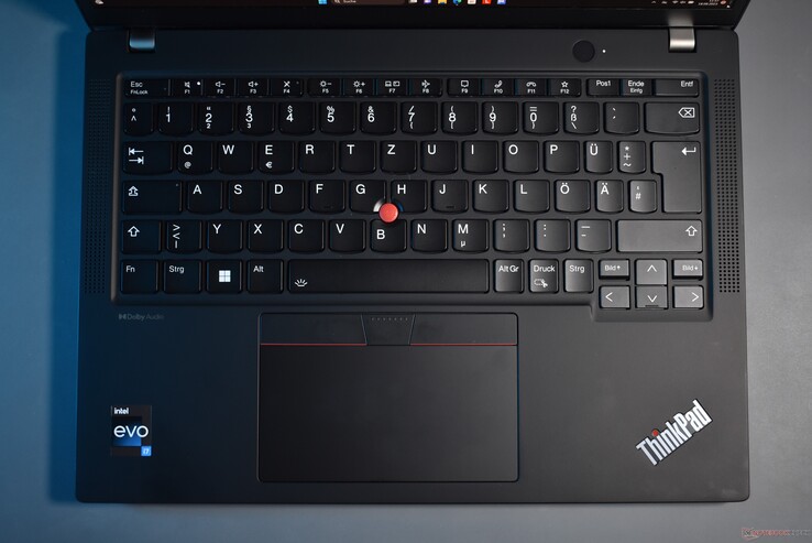 ThinkPad X13 Gen 4: klavye alanı