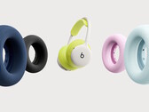 Beats 360 kulaklıklarına, çeşitli renklerdeki UltraPlush veya nefes alabilen Performance Knit kulak yastıkları takılabilir.