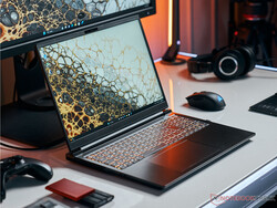 XMG Pro 16 Studio (Mid 24), Schenker tarafından sağlanan test örneği.