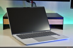 Intel Panther Lake işlemcili HP EliteBook X G2i