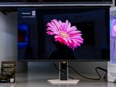 Gerçek RGB mini-LED arka aydınlatmalı yeni Hisense UX monitör